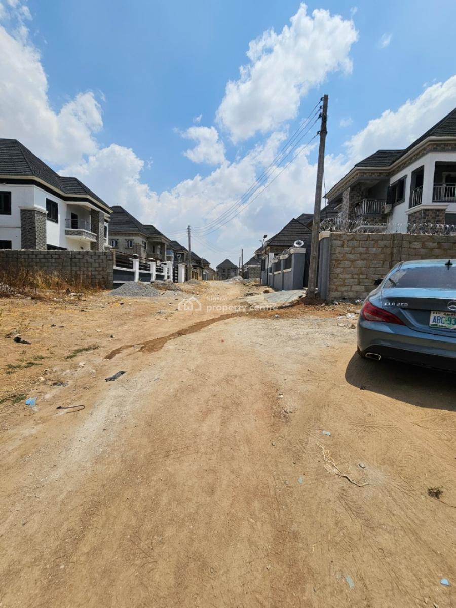 Brand New 3 Bedroom Semi Detached Duplex, Close to Royal Setters Academy, Sabon Lugbe, Lugbe District, Abuja, Semi-detached Duplex for Rent