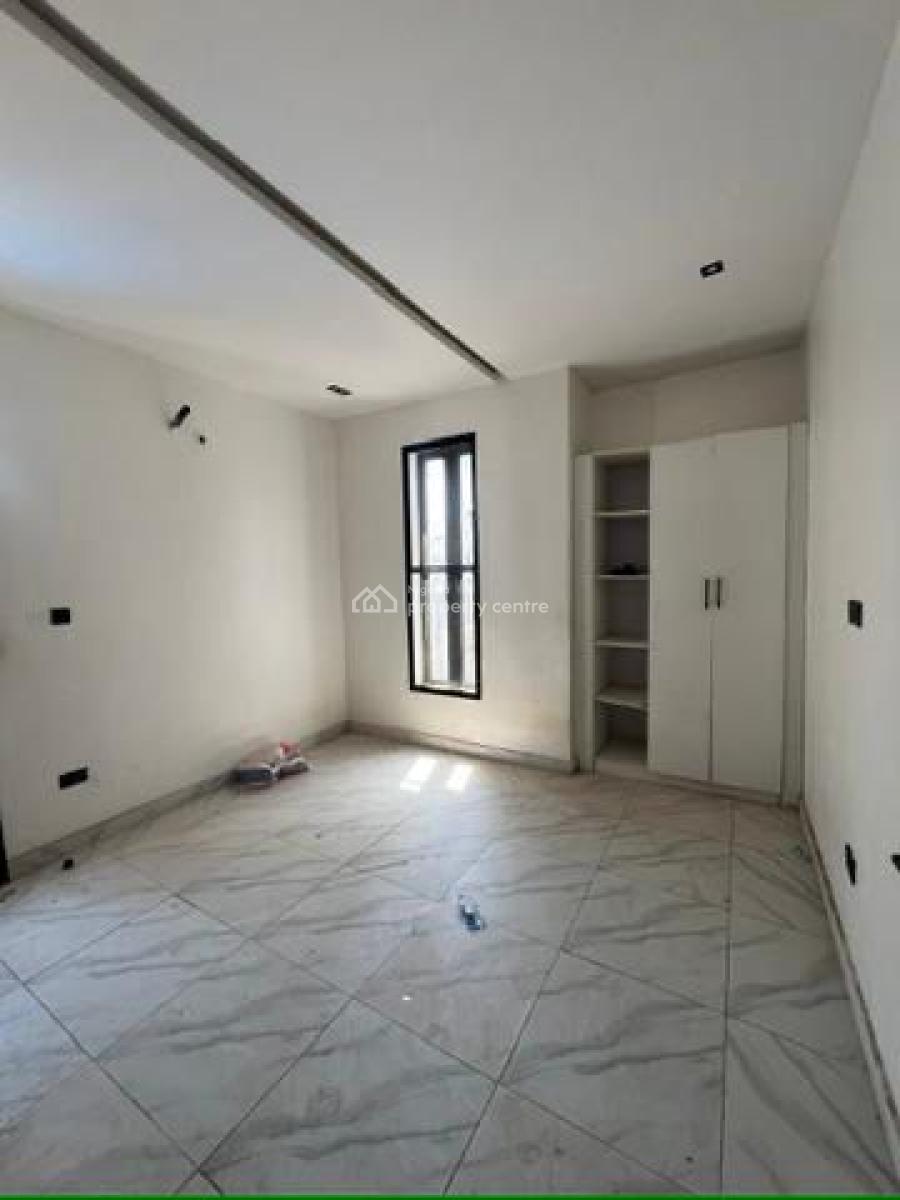 2-bedroom Apartment, Ologolo, Lekki, Lagos, Flat / Apartment for Rent