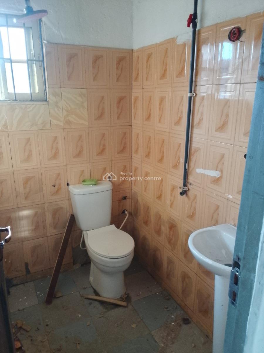 Clean Renovated 3 Bedroom, Lakowe Phase 2, Ibeju Lekki, Lagos, Flat / Apartment for Rent