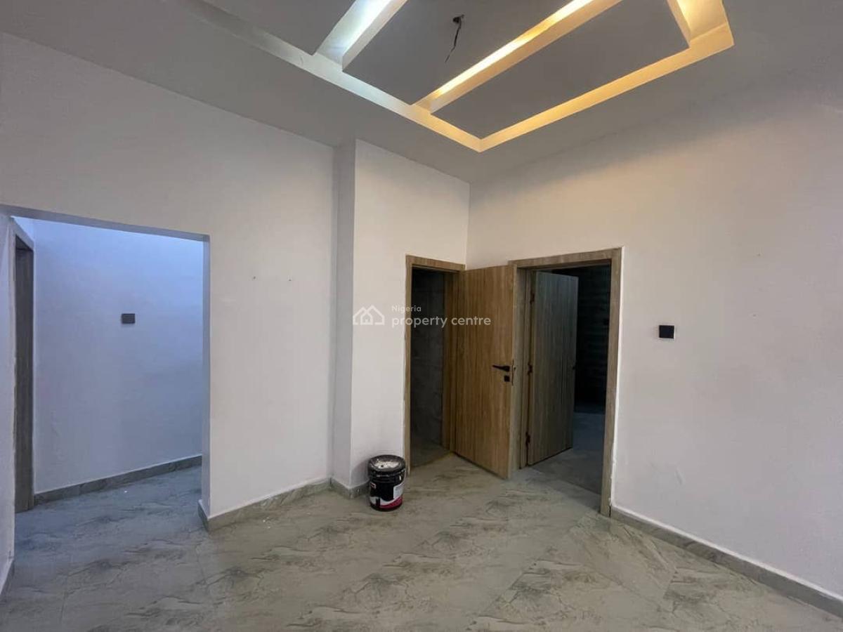 Luxury Ensuit 2 Bedroom Apt, Lekki Scheme Ii, Ajah, Lagos, Flat / Apartment for Rent