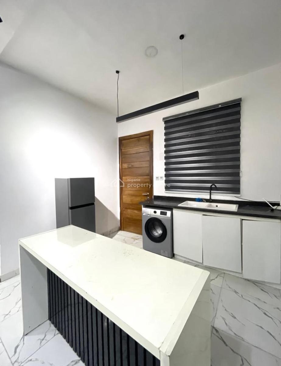 Furnished 2 Bedroom Apartment, Agungi, Agungi, Lekki, Lagos, Flat / Apartment for Rent