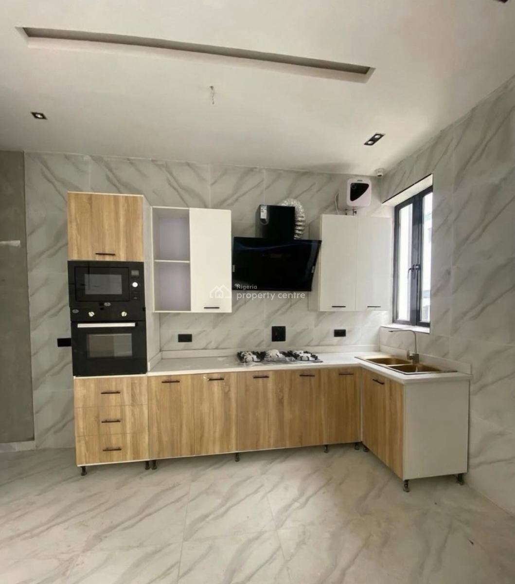 2 Bedroom Apartment, Ologolo, Ologolo, Lekki, Lagos, Flat / Apartment for Rent