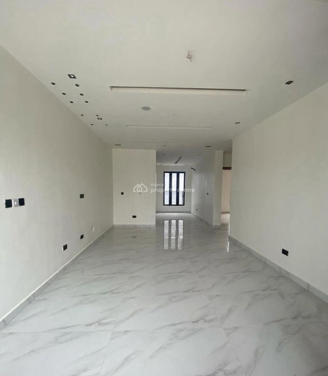 2 Bedroom Apartment, Ologolo, Ologolo, Lekki, Lagos, Flat / Apartment for Rent