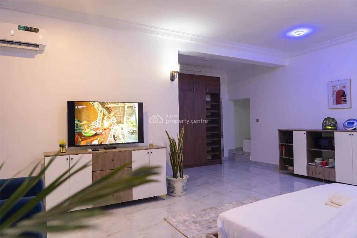 Luxury Fully Furnished 4 Bedroom Terrace Duplex + Bq, Guzape District, Abuja, Terraced Duplex for Sale