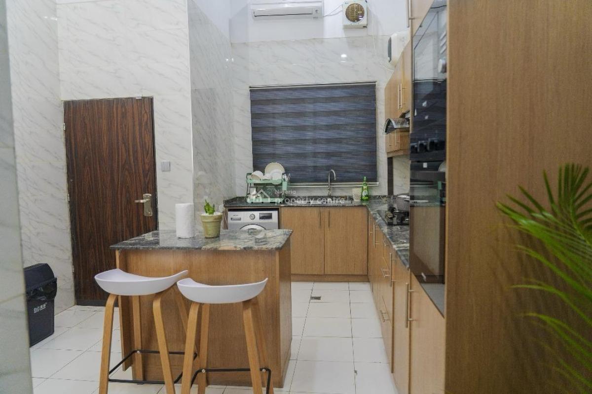 Luxury Fully Furnished 4 Bedroom Terrace Duplex + Bq, Guzape District, Abuja, Terraced Duplex for Sale