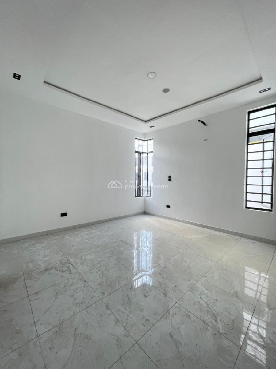 Stunning 4bedroom Duplex with 2 Bqs, Chevron, Lekki, Lagos, Detached Duplex for Sale