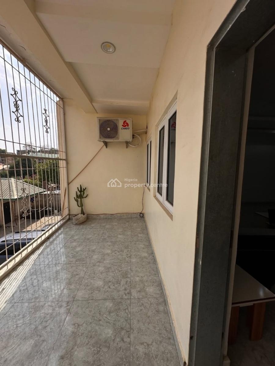Furnished & Serviced 3 Bedroom Apartment, Gwarinpa Main, Gwarinpa, Abuja, Flat / Apartment for Rent