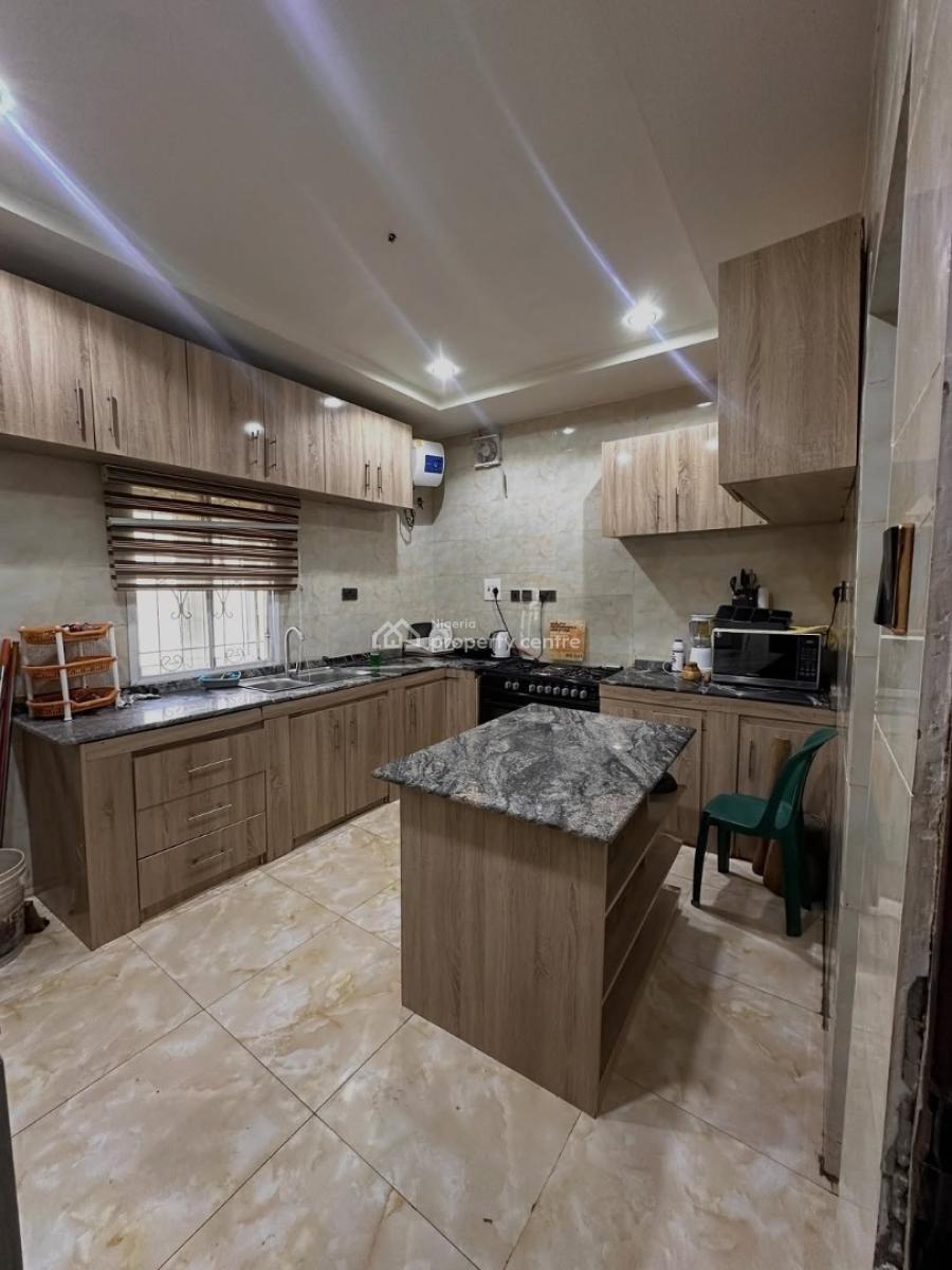 Furnished & Serviced 3 Bedroom Apartment, Gwarinpa Main, Gwarinpa, Abuja, Flat / Apartment for Rent