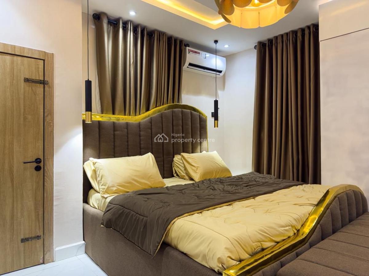 Luxurious and Beautiful 3 Bedroom Apartment, Surulere, Lagos, Flat / Apartment Short Let
