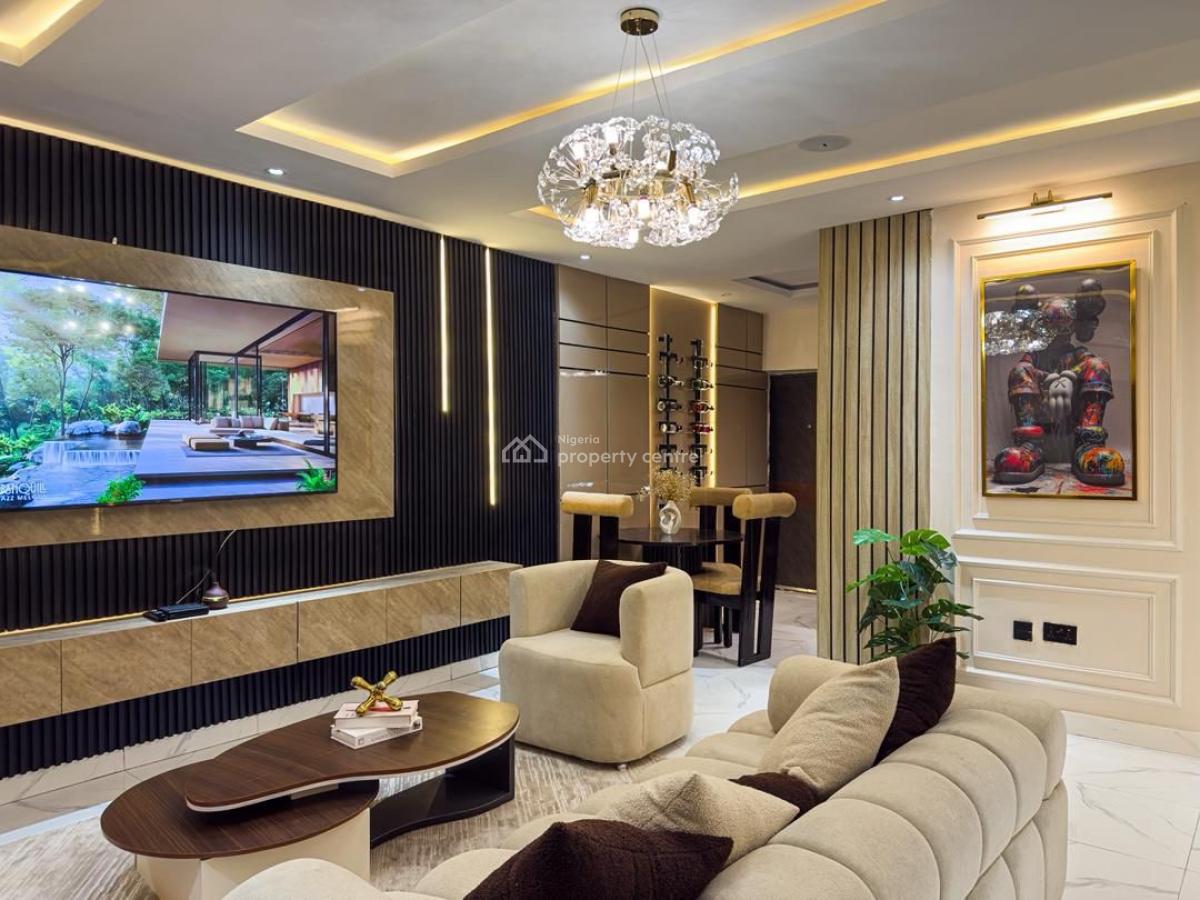 Luxurious and Beautiful 3 Bedroom Apartment, Surulere, Lagos, Flat / Apartment Short Let