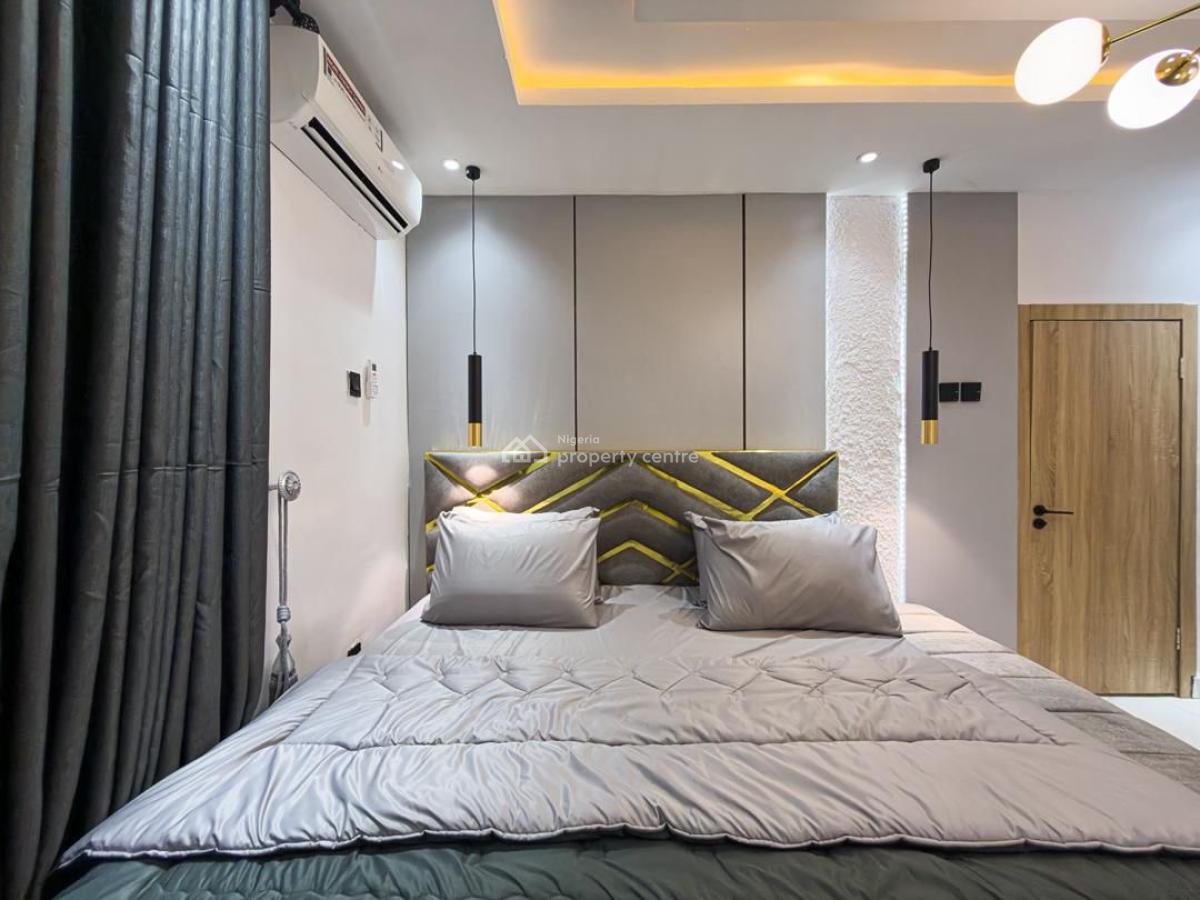 Luxurious and Beautiful 3 Bedroom Apartment, Surulere, Lagos, Flat / Apartment Short Let