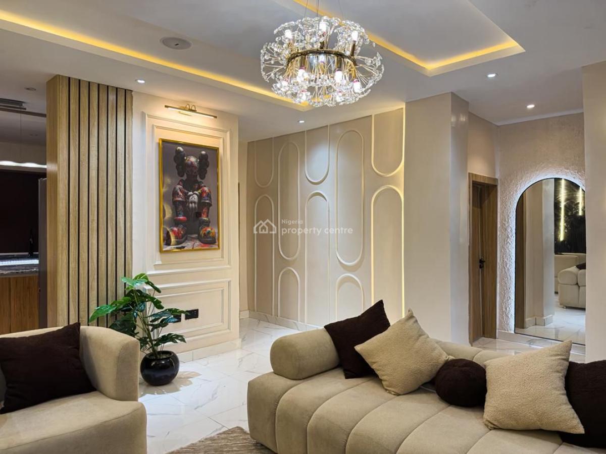 Luxurious and Beautiful 3 Bedroom Apartment, Surulere, Lagos, Flat / Apartment Short Let