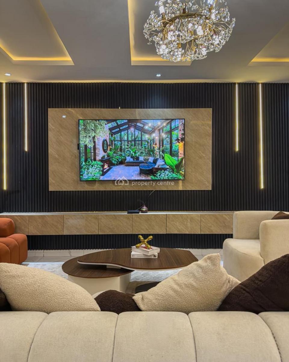 Luxurious and Beautiful 3 Bedroom Apartment, Surulere, Lagos, Flat / Apartment Short Let