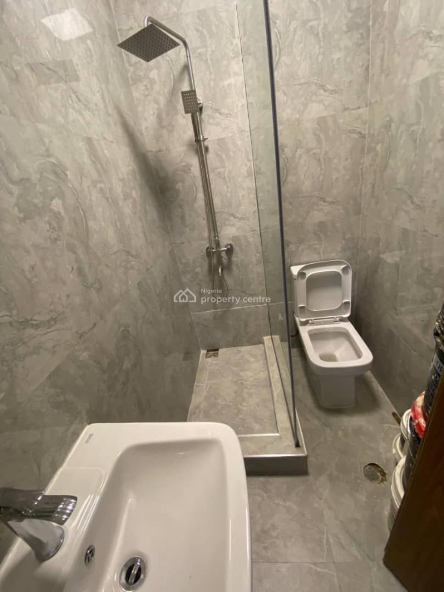 Fully Serviced Unfurnished 3bdroom Water Front Ground Floor Apartment, Victoria Island, Victoria Island (vi), Lagos, Flat / Apartment for Rent