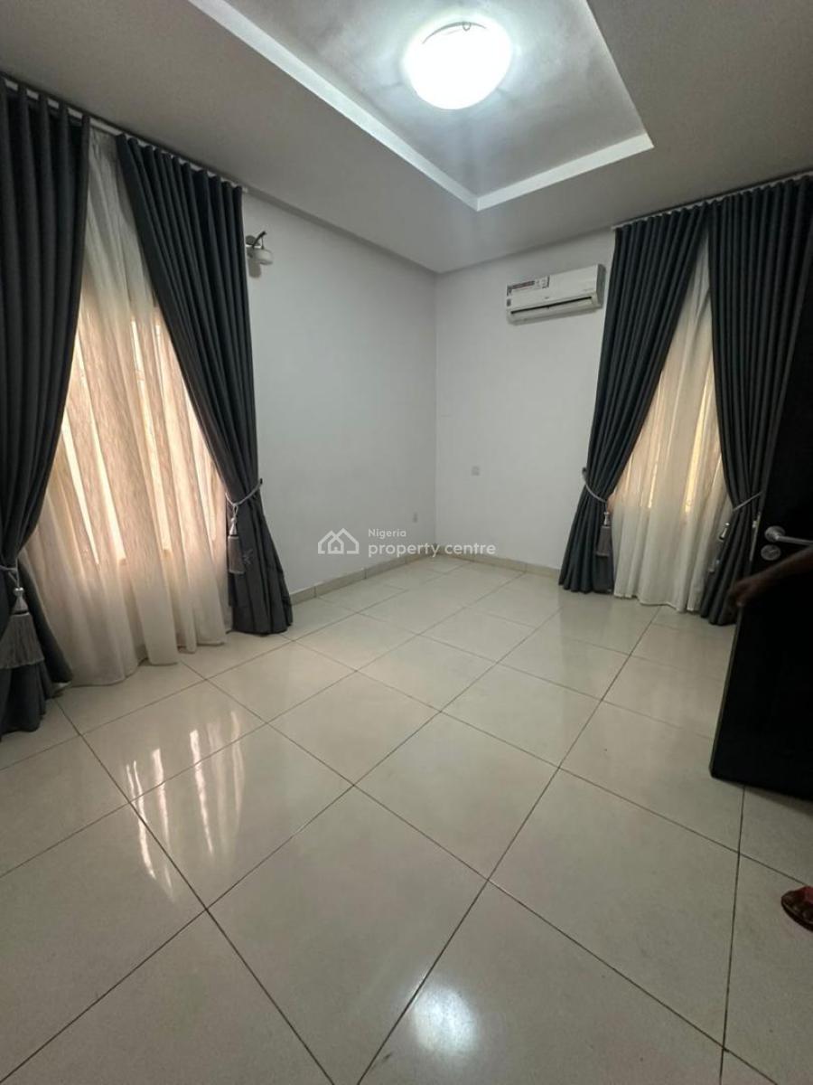 Luxury 2 Bedroom Apartment, Lekki Phase 1, Lekki, Lagos, Flat / Apartment for Rent