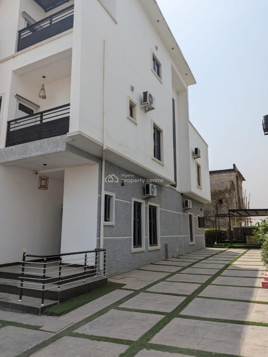 Luxury Smart 5bedrooms Detached Duplex+bq, Modern Design, Tarred Road, Lugbe District, Abuja, Detached Duplex for Sale