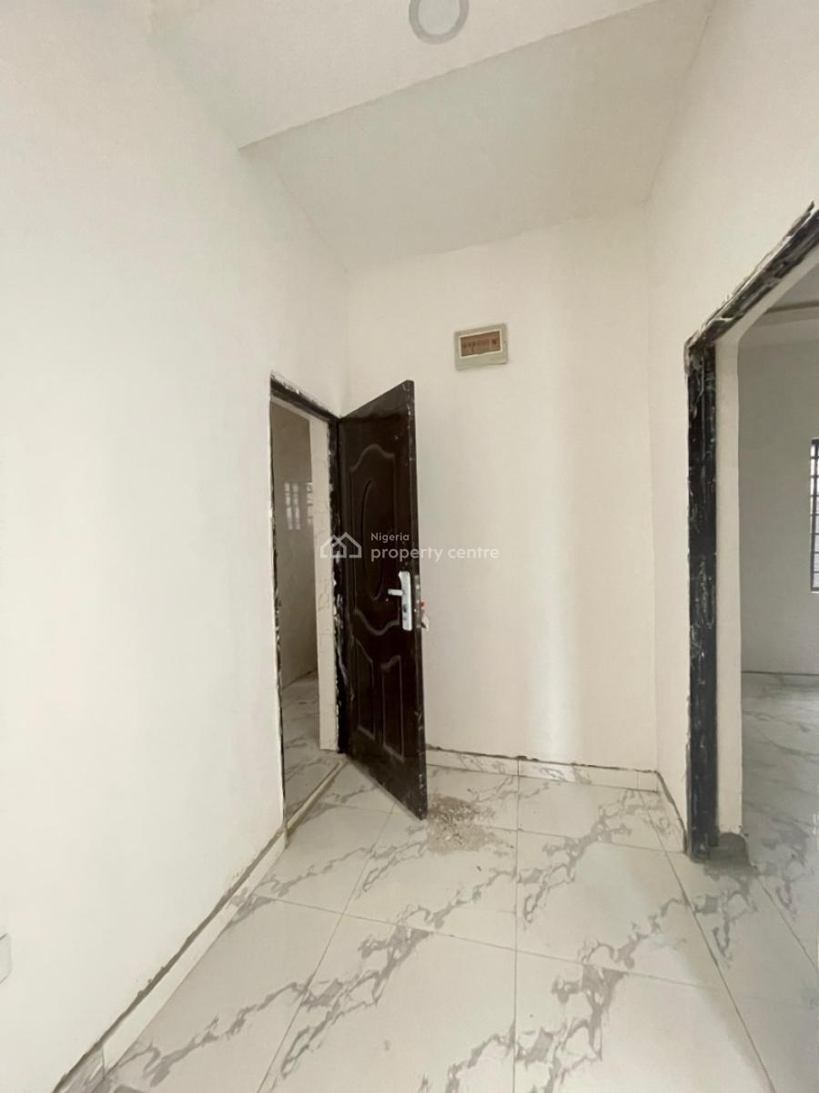 Lovely 1bedroom Self Serviced Apartment, Ajah, Lagos, Flat / Apartment for Sale