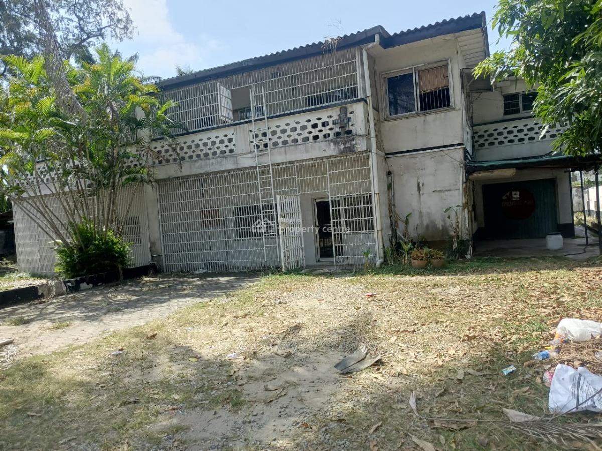 Office Space  3bedroom Duplex with 2bedroom Bq ... Video Available, Off Akin Adeshola, Victoria Island (vi), Lagos, Restaurant / Bar for Rent