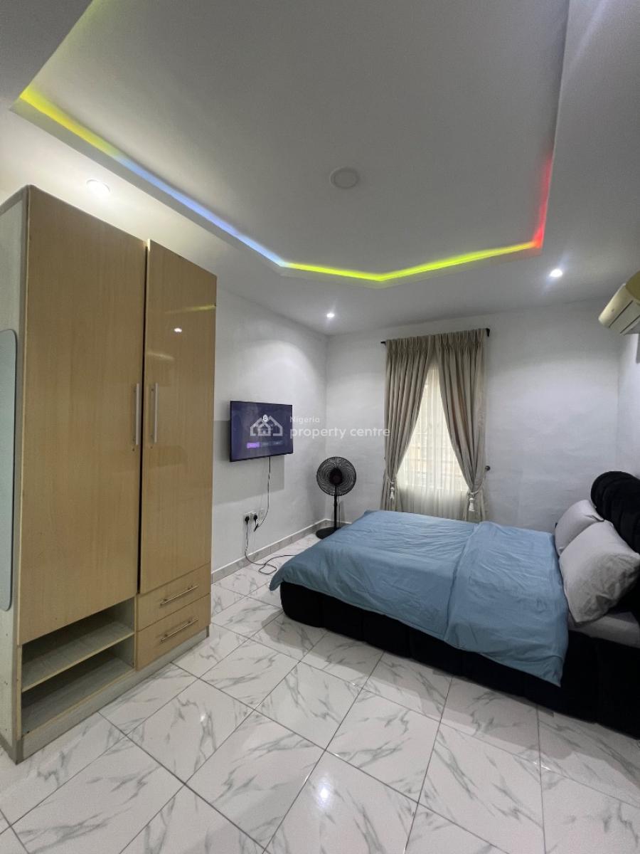 Fully Furnished and Serviced Studio Apartment, Jibowu, Yaba, Lagos, Self Contain (single Rooms) for Rent
