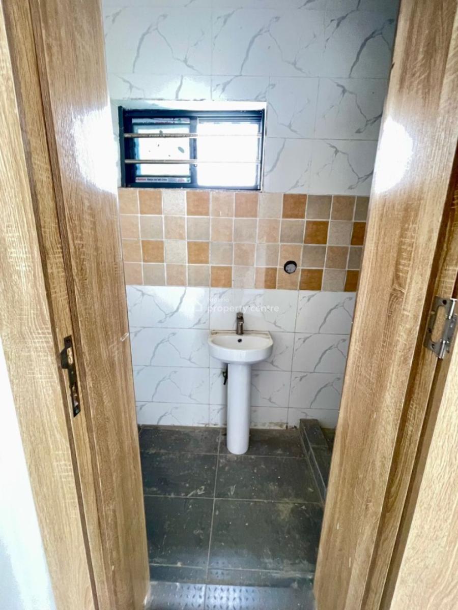 Brand New 2 Bedroom, Igbo Efon, Lekki, Lagos, Flat / Apartment for Rent