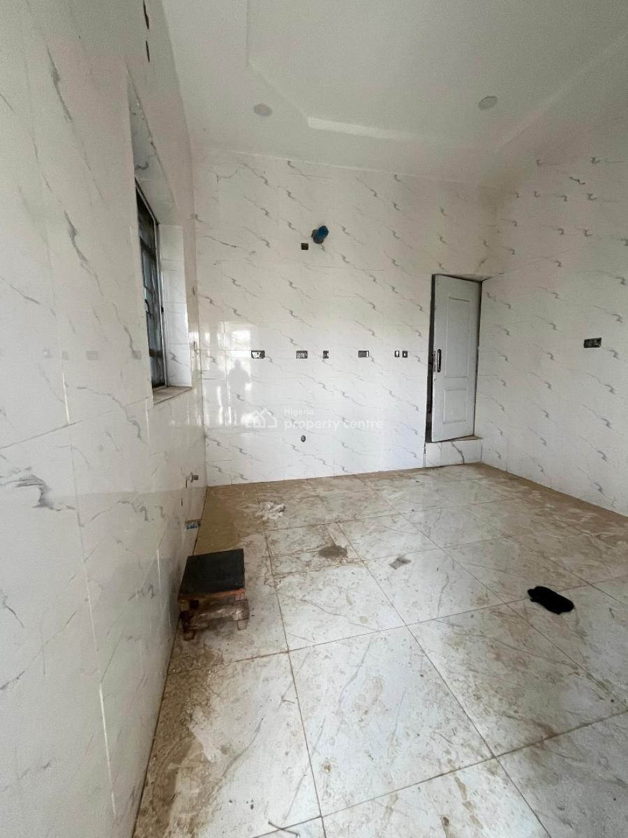 4 Bedroom Detached with Bq, Lugbe District, Abuja, Detached Duplex for Sale