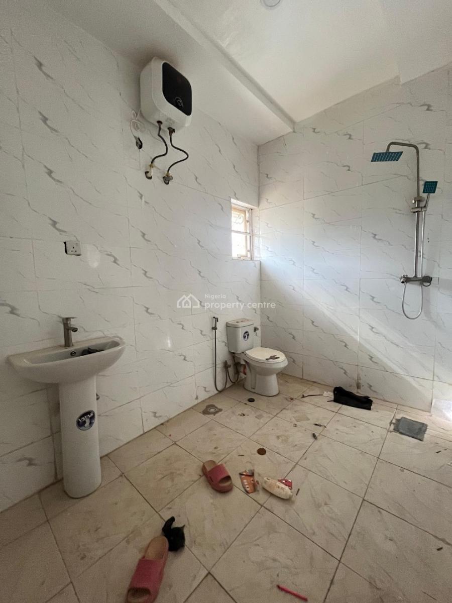 4 Bedroom Detached with Bq, Lugbe District, Abuja, Detached Duplex for Sale