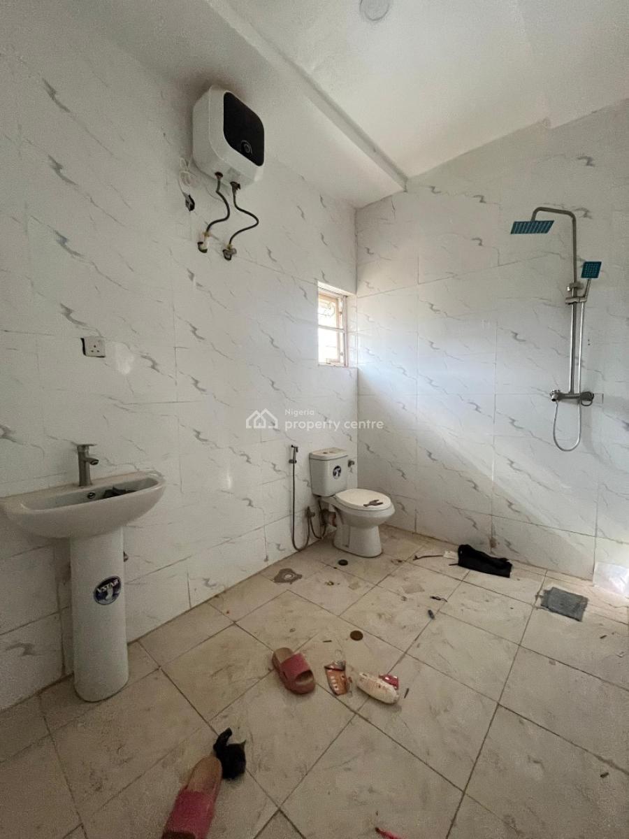 4 Bedroom Detached with Bq, Lugbe District, Abuja, Detached Duplex for Sale