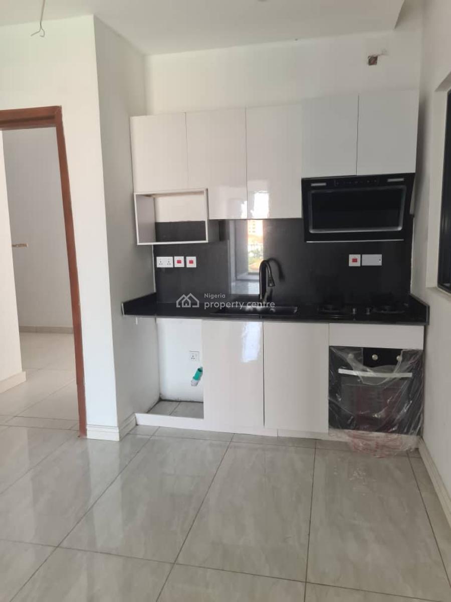 a Brand New 2 Bedroom  Apartment, Jakande, Lekki, Lagos, Flat / Apartment for Sale