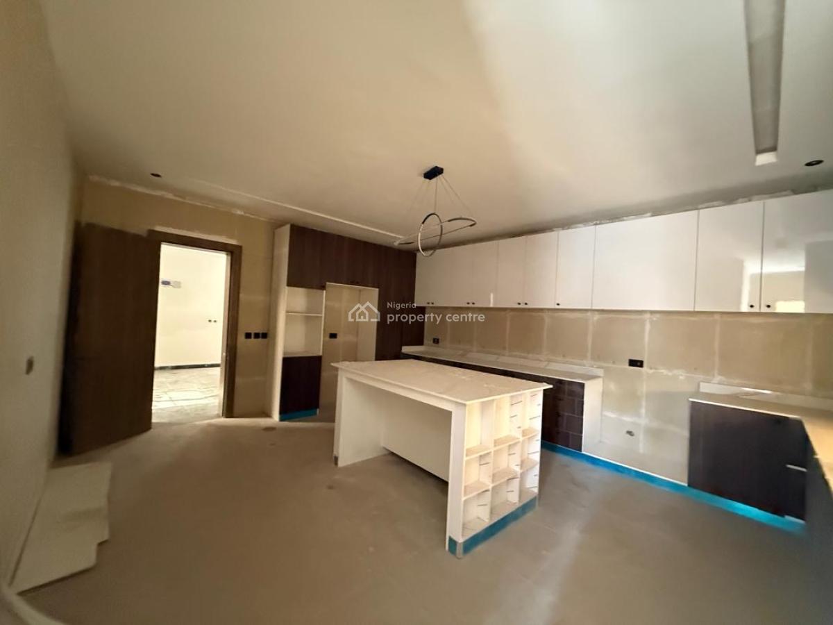 5bedroom Detached with Bq with Swimming Pool, Maitama District, Abuja, Detached Duplex for Sale