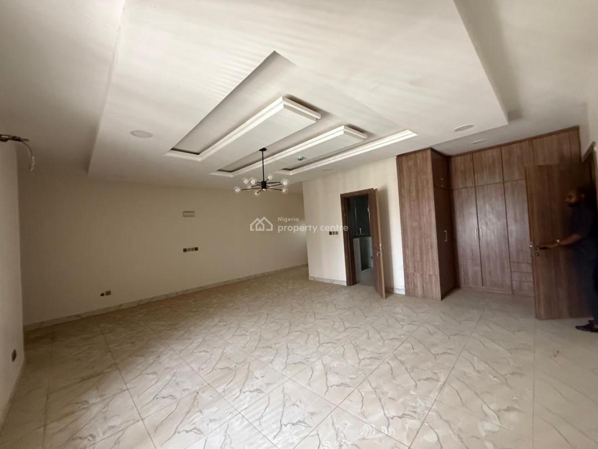 5bedroom Terrace with 1bedroom Guest Chalet, Maitama District, Abuja, Terraced Duplex for Rent