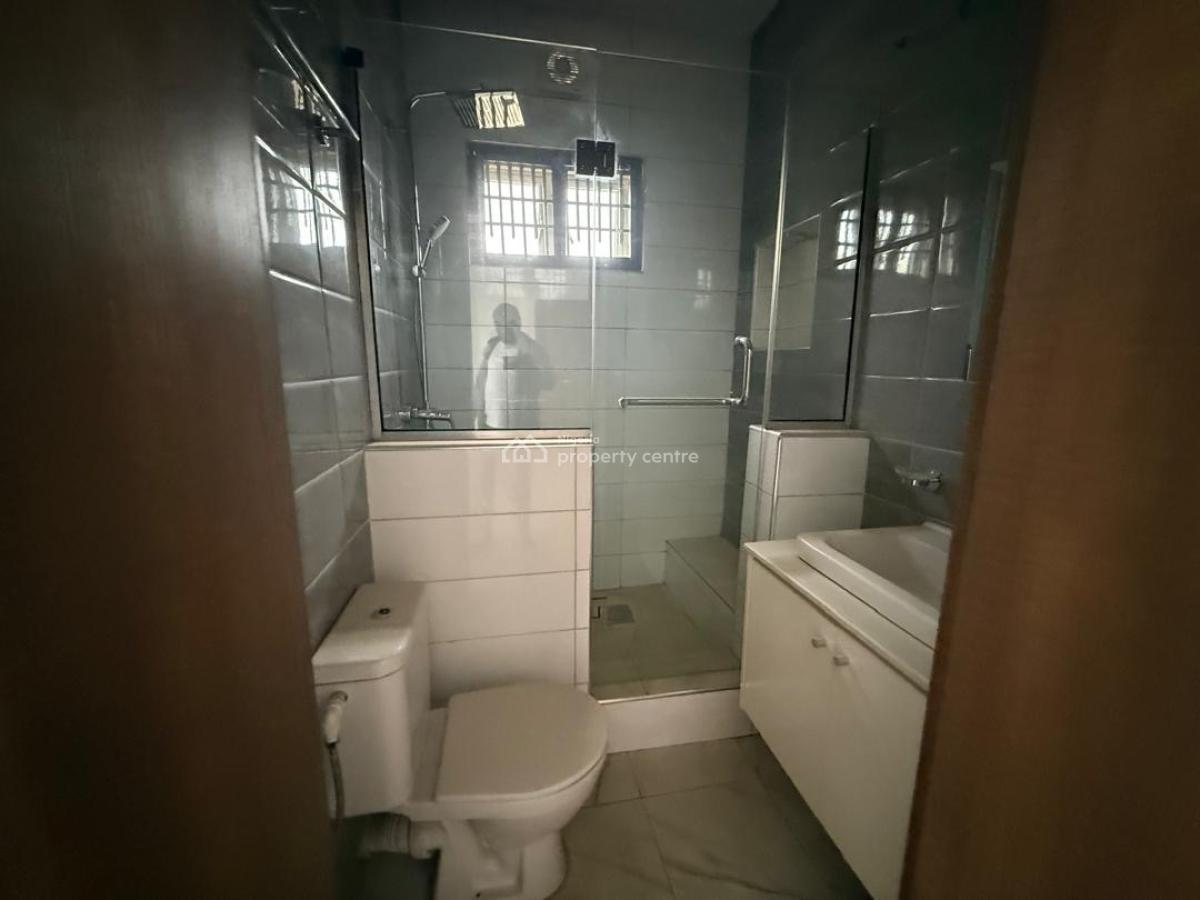 5bedroom Terrace with 1bedroom Guest Chalet, Maitama District, Abuja, Terraced Duplex for Rent