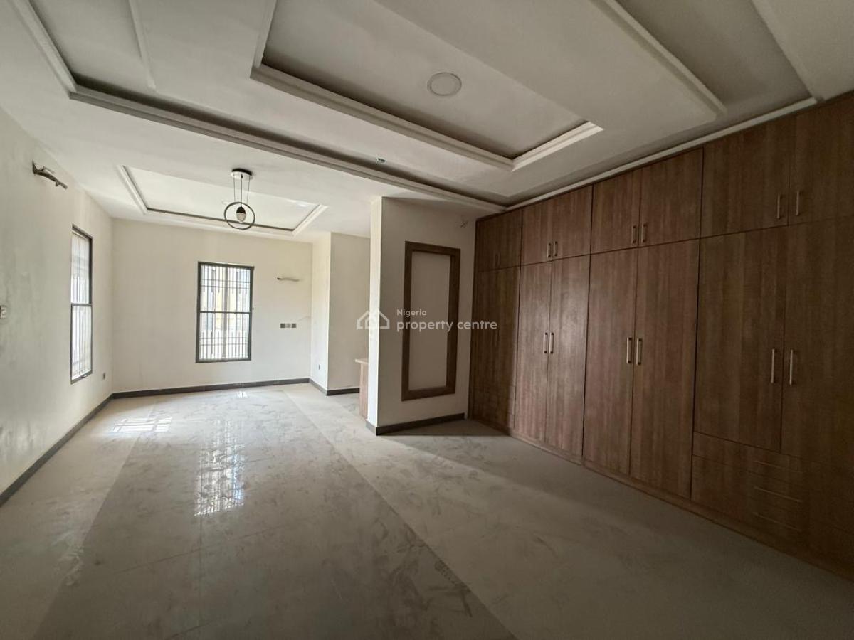 5bedroom Terrace with 1bedroom Guest Chalet, Maitama District, Abuja, Terraced Duplex for Rent