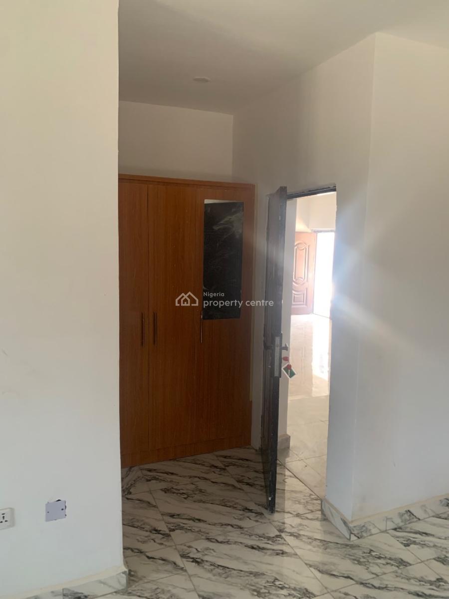 Newly Built 2bedroom Flat with Excellent Facilities, Maitama Extension By Jubillation Avenue, Maitama 2, Maitama District, Abuja, Flat / Apartment for Rent