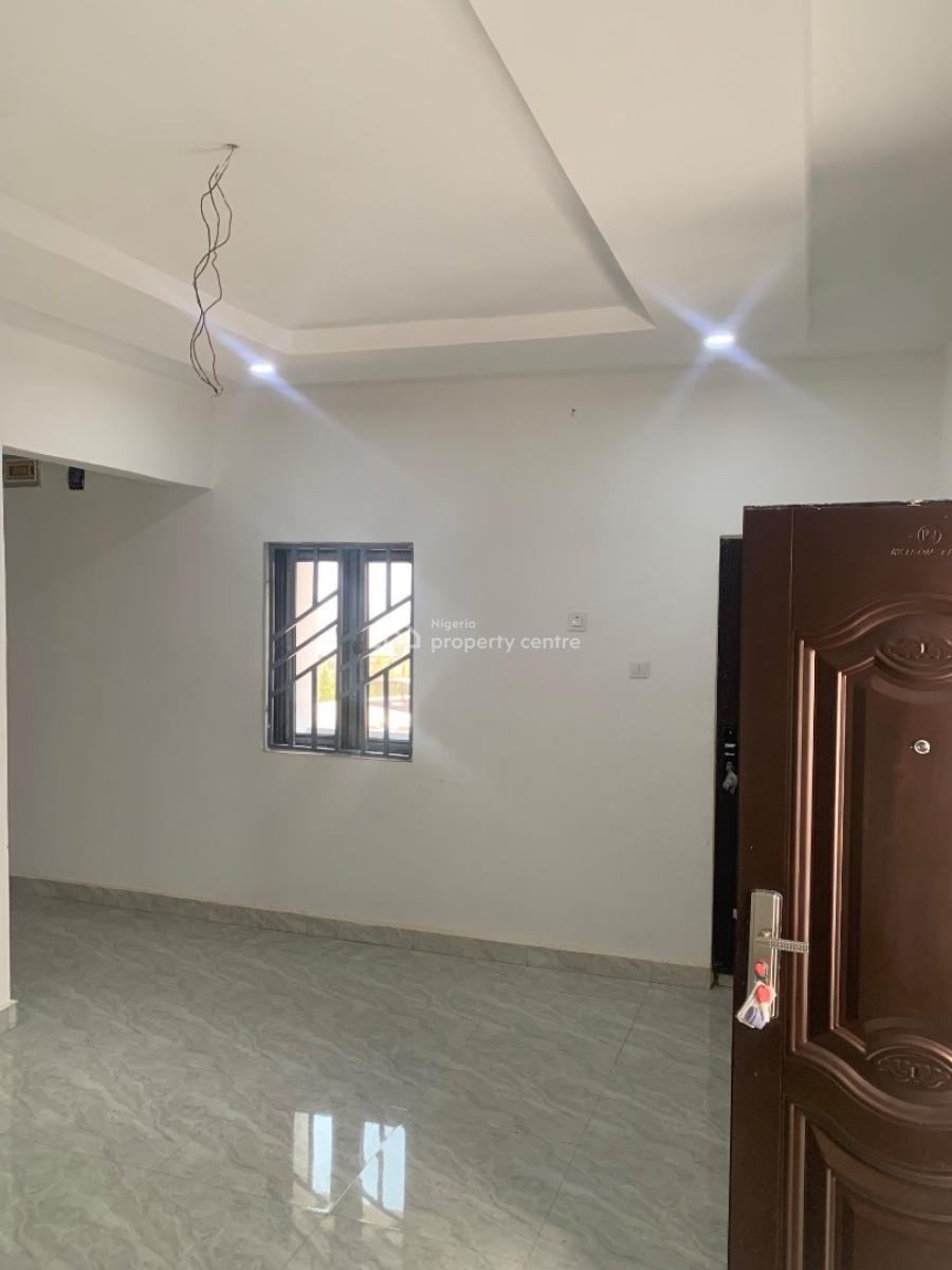 Newly Built 1 Bedroom with Excellent Facilities, By Jubillation Avenue, Maitama 2, Maitama District, Abuja, Mini Flat (room and Parlour) for Rent