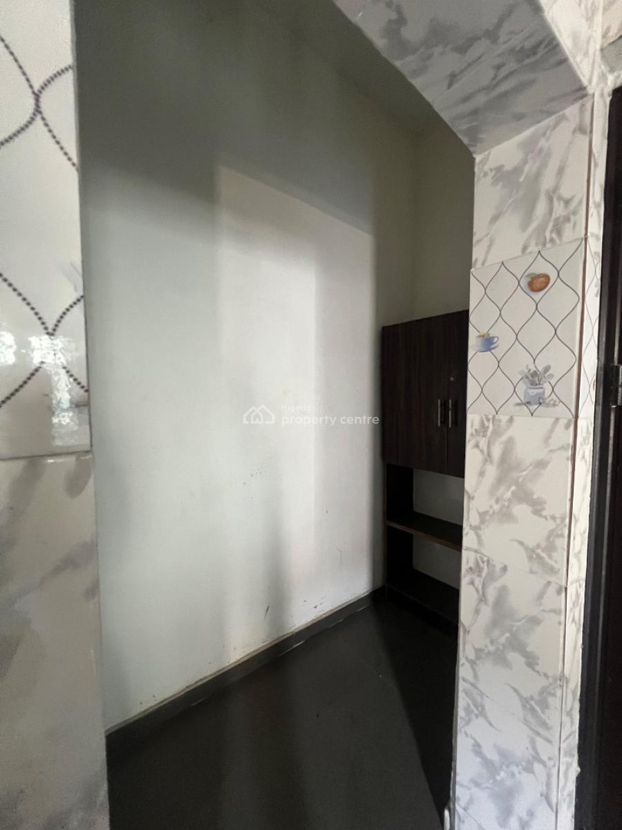 Spacious 3 Bedroom Apartment (2units Available), Osapa London, Lekki, Lagos, Flat / Apartment for Rent