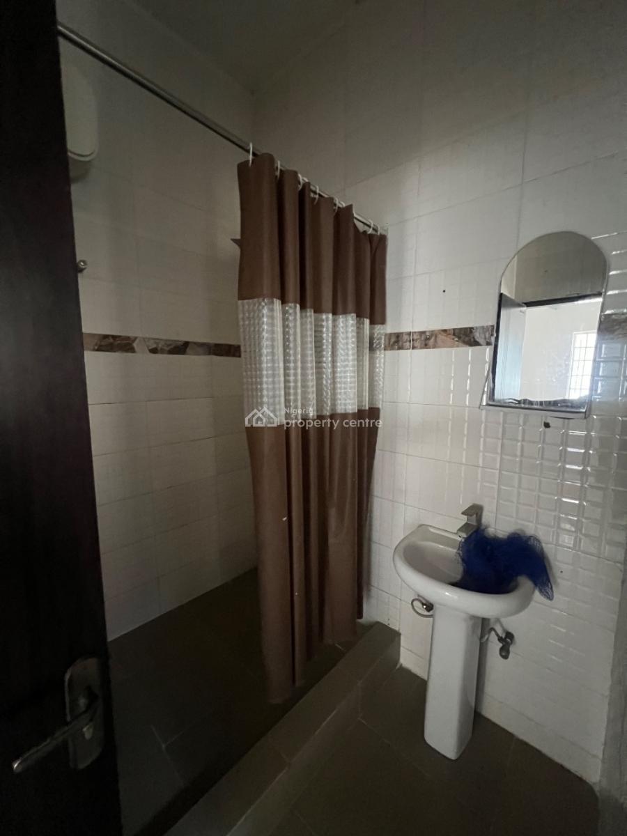 Spacious 3 Bedroom Apartment (2units Available), Osapa London, Lekki, Lagos, Flat / Apartment for Rent