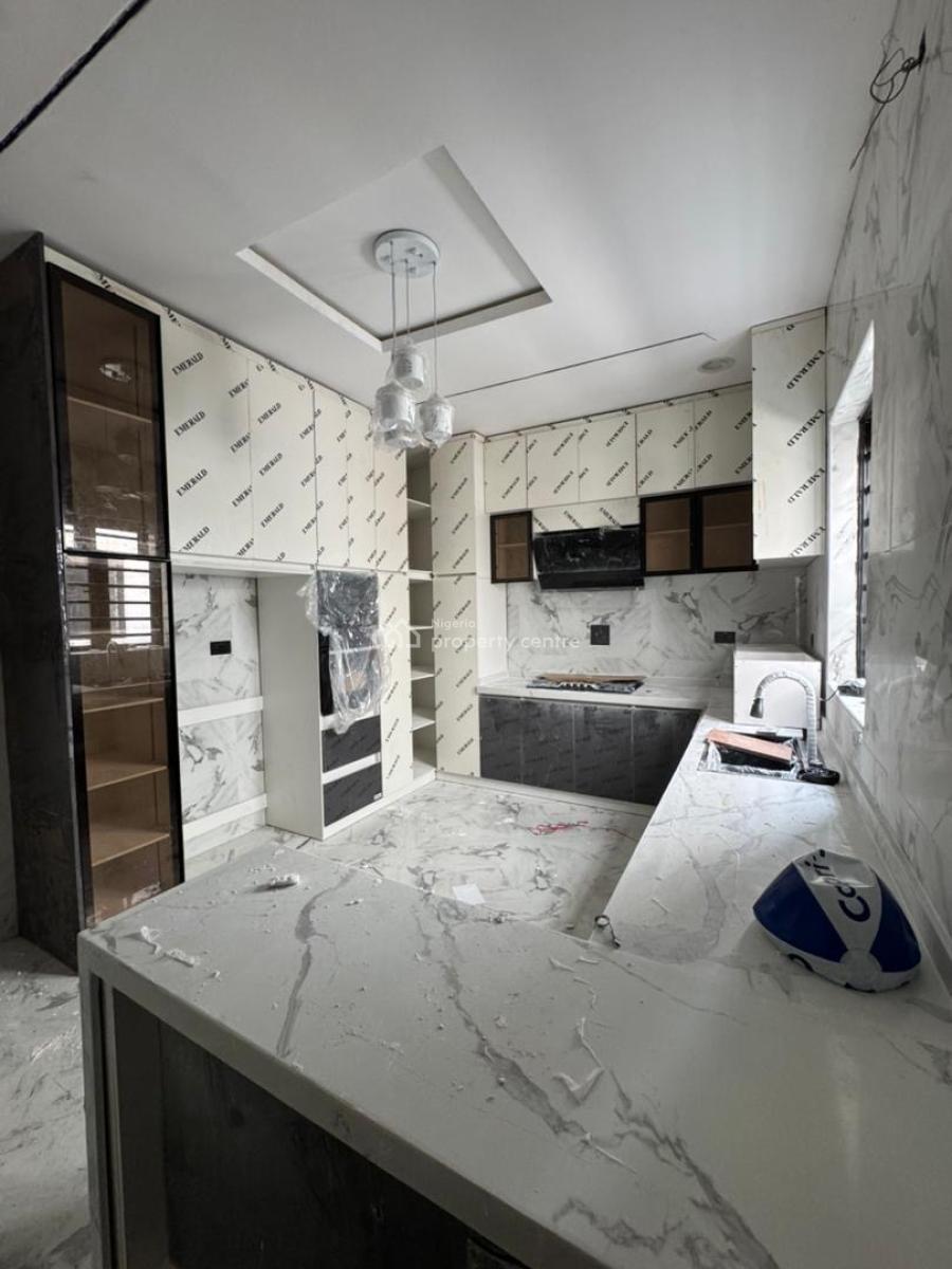 4bedroom Semi Detached Duplex with a Bq, Idado, Lekki, Lagos, Semi-detached Duplex for Rent