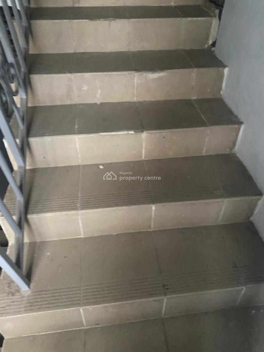 a Standard Room Self Contained, Off Admiralty Lekki, Lekki Phase 1, Lekki, Lagos, Self Contain (single Rooms) for Rent