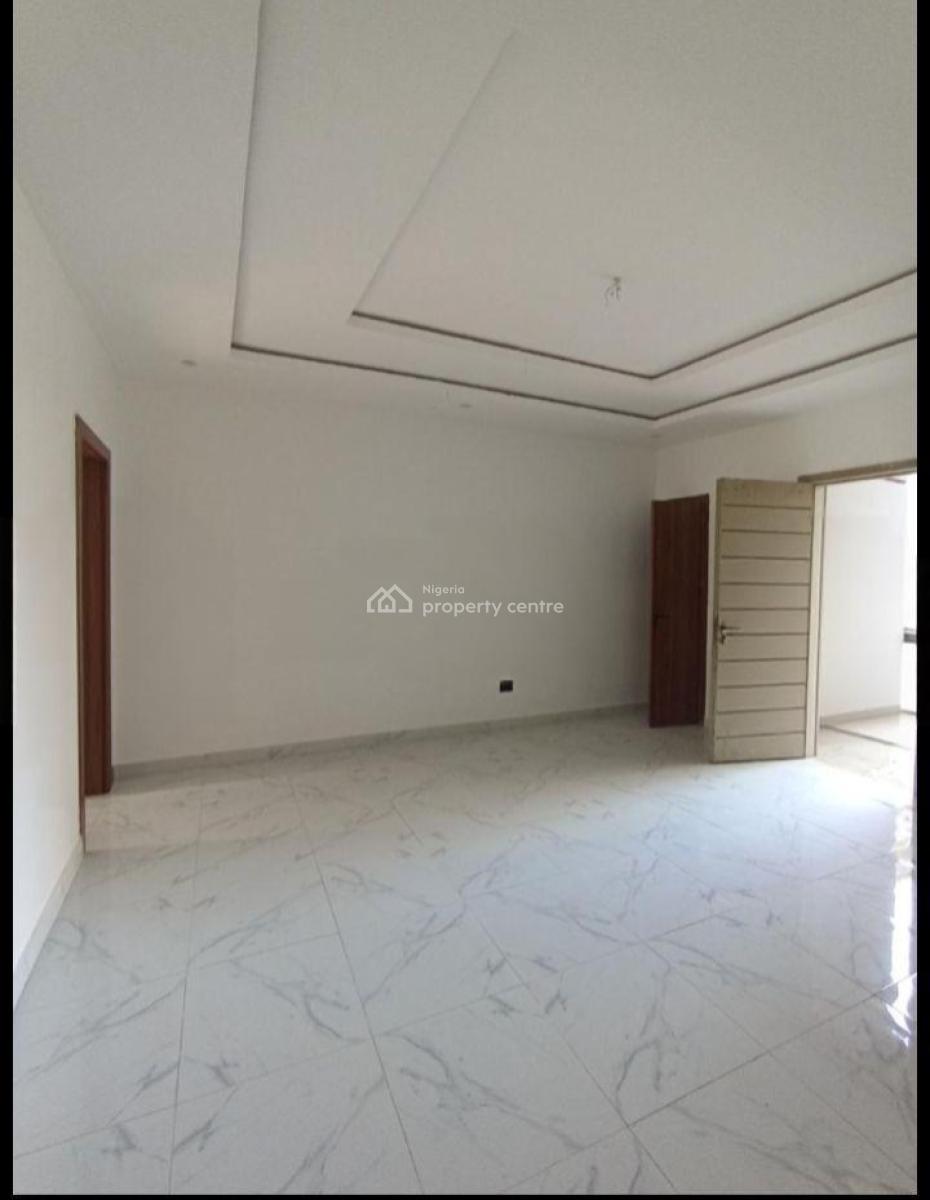 Standard Spacious 2 Bedroom Flat, Sangotedo, Ajah, Lagos, Flat / Apartment for Rent