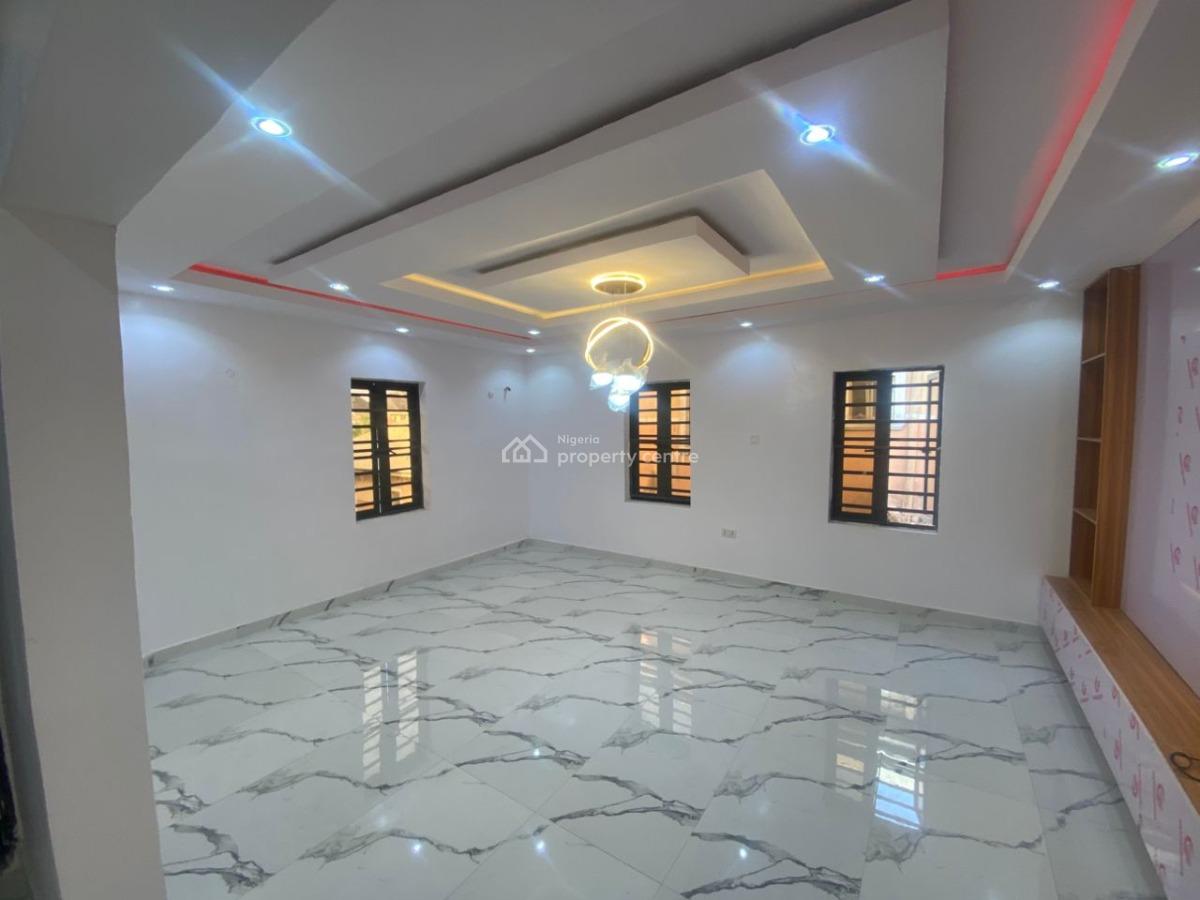 Standard Spacious 2 Bedroom Flat, Sangotedo, Ajah, Lagos, Flat / Apartment for Rent