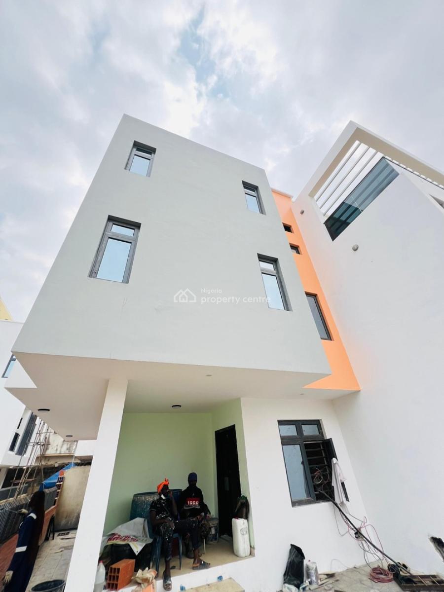 Spaciously Built 4 Bedroom Semi Detached Duplex with Bq, Maryland, Lagos, Semi-detached Duplex for Sale