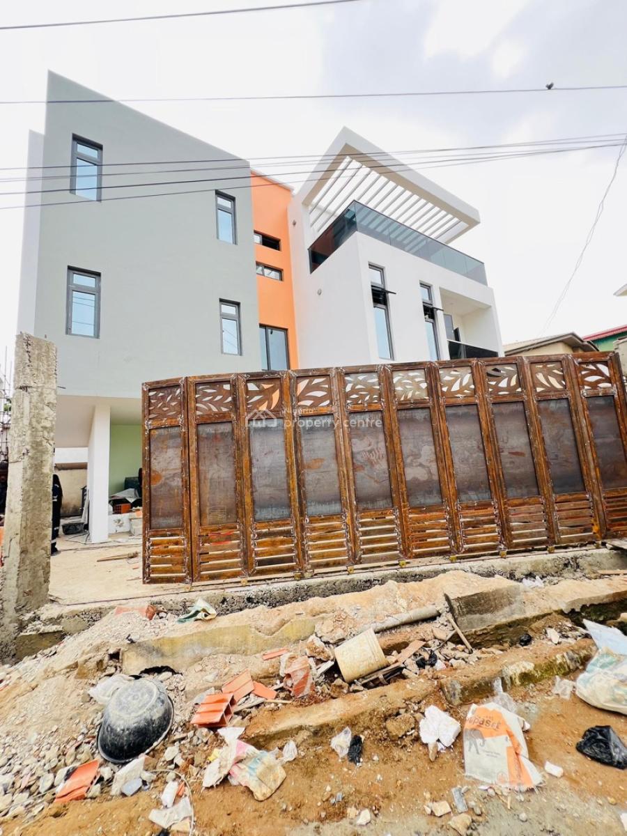 Spaciously Built 4 Bedroom Semi Detached Duplex with Bq, Maryland, Lagos, Semi-detached Duplex for Sale