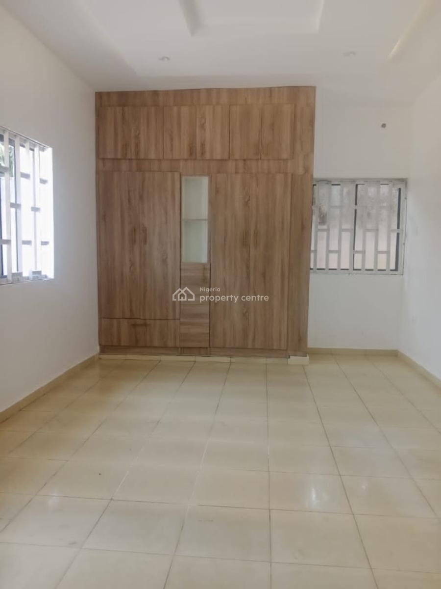 a Standard Four (4) Bedroom Detached Bungalow, Ewet Housing Estate, Uyo, Akwa Ibom, Detached Bungalow for Rent