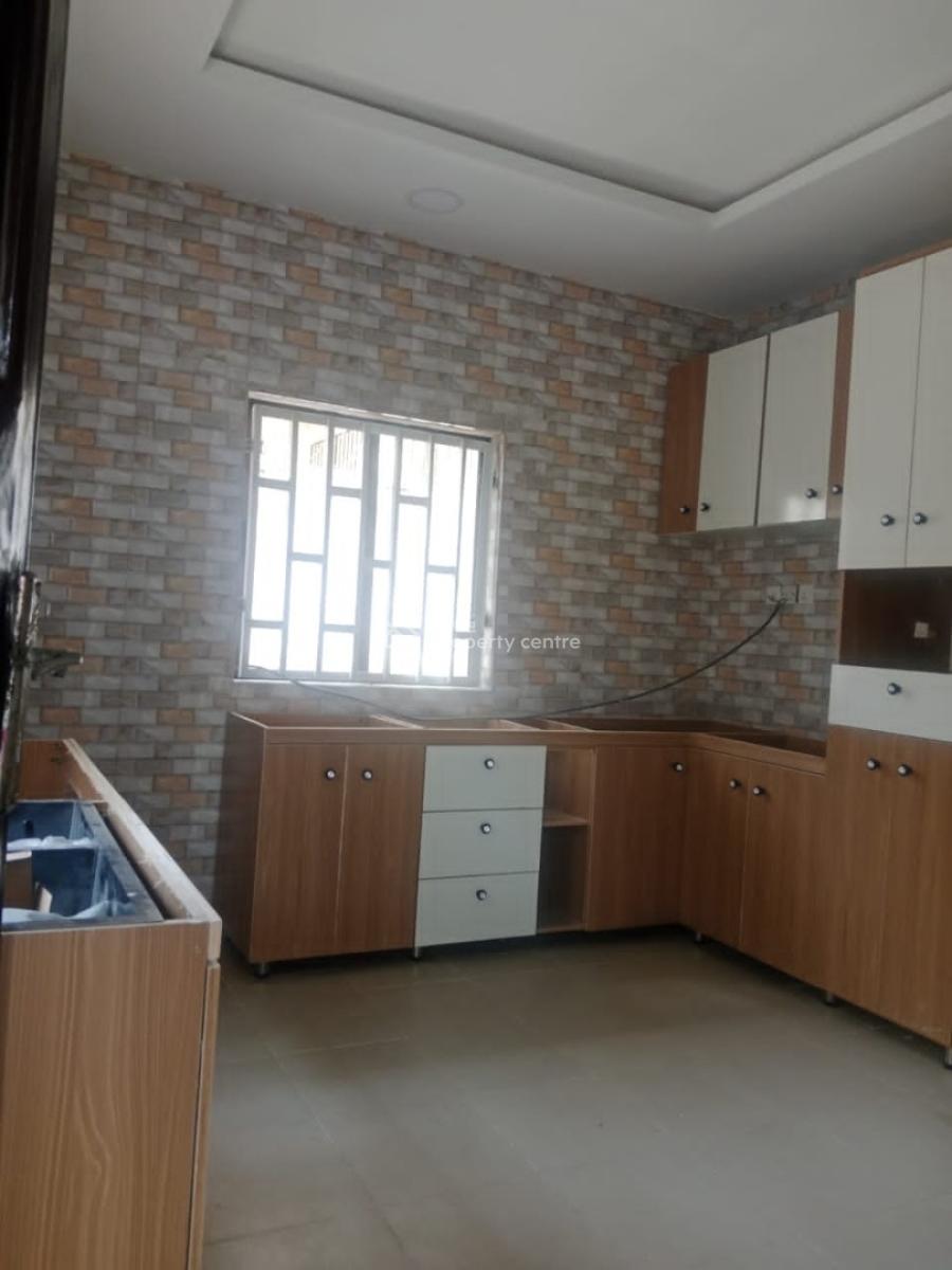 a Standard Four (4) Bedroom Detached Bungalow, Ewet Housing Estate, Uyo, Akwa Ibom, Detached Bungalow for Rent