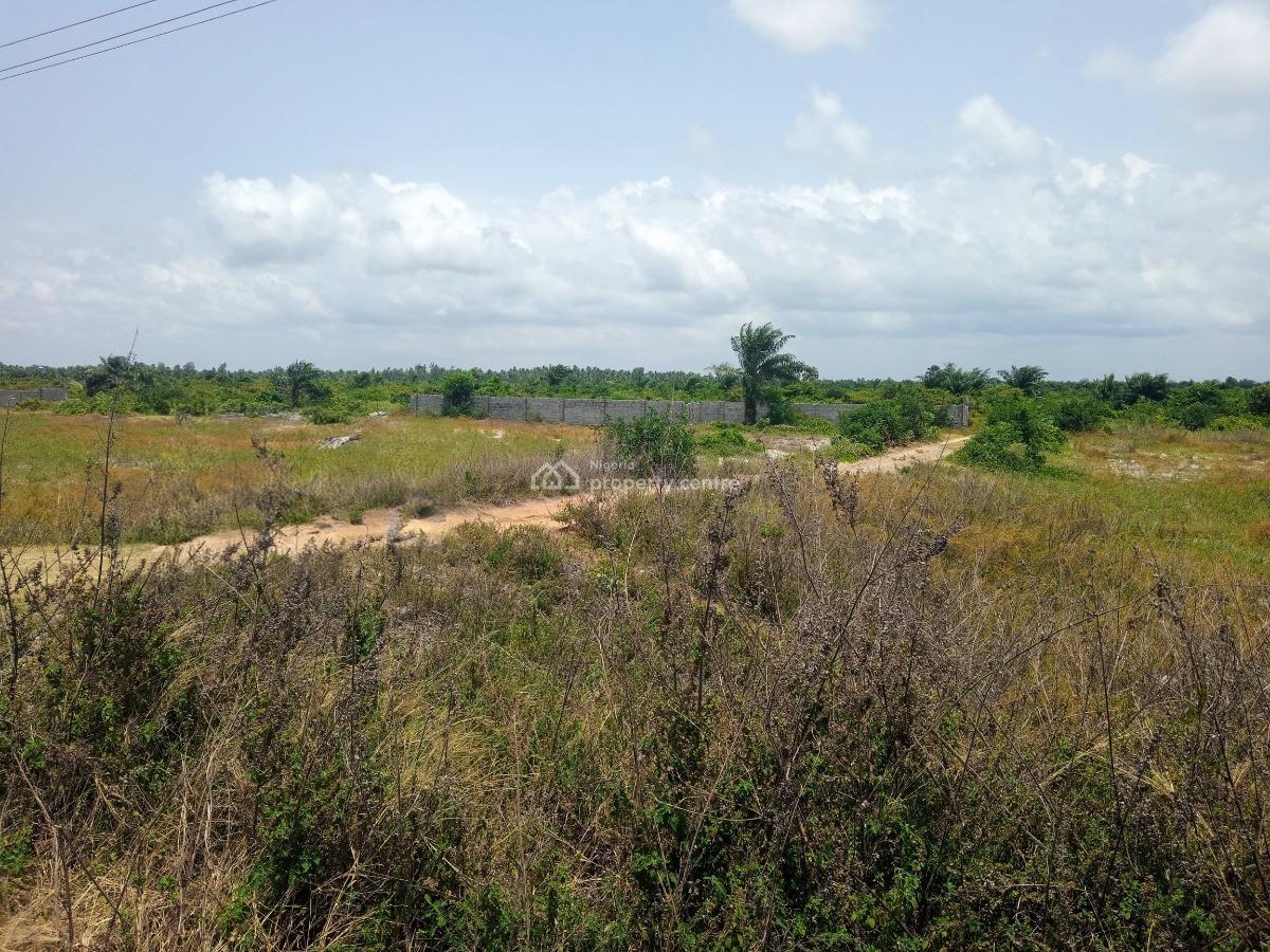 Over 500 Acres of Solid Dry Land, Badagry-seme Expressway, Badagry, Lagos, Mixed-use Land for Sale