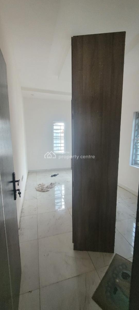 Spacious  Beautiful  2bedroom Flat, Sangotedo, Ajah, Lagos, Flat / Apartment for Rent