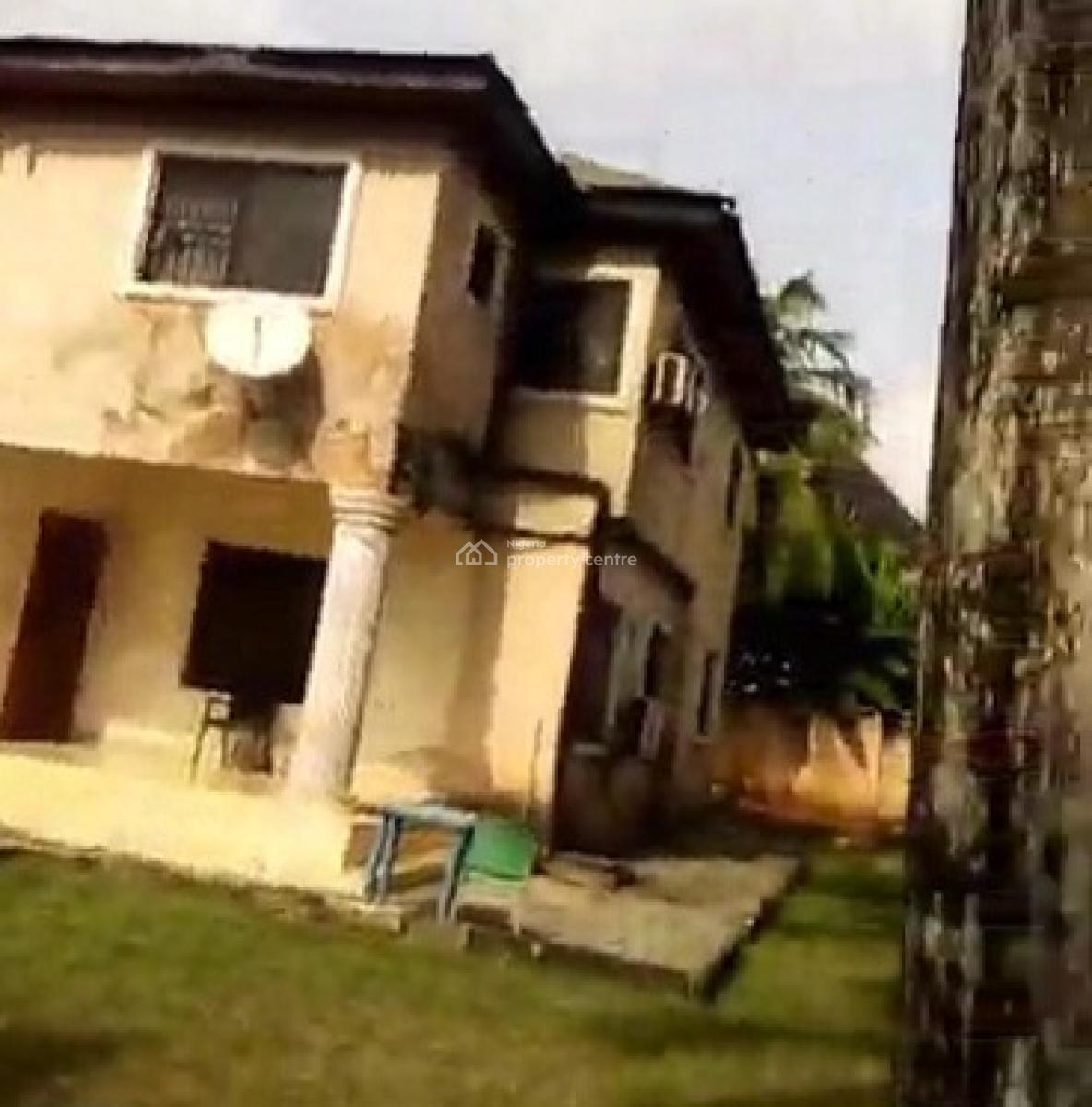 6bedrooms Duplex with Bq & Security Houses 100ft By 200ft Land, Second Ugbor Road, Gra, Benin, Oredo, Edo, Terraced Duplex for Sale