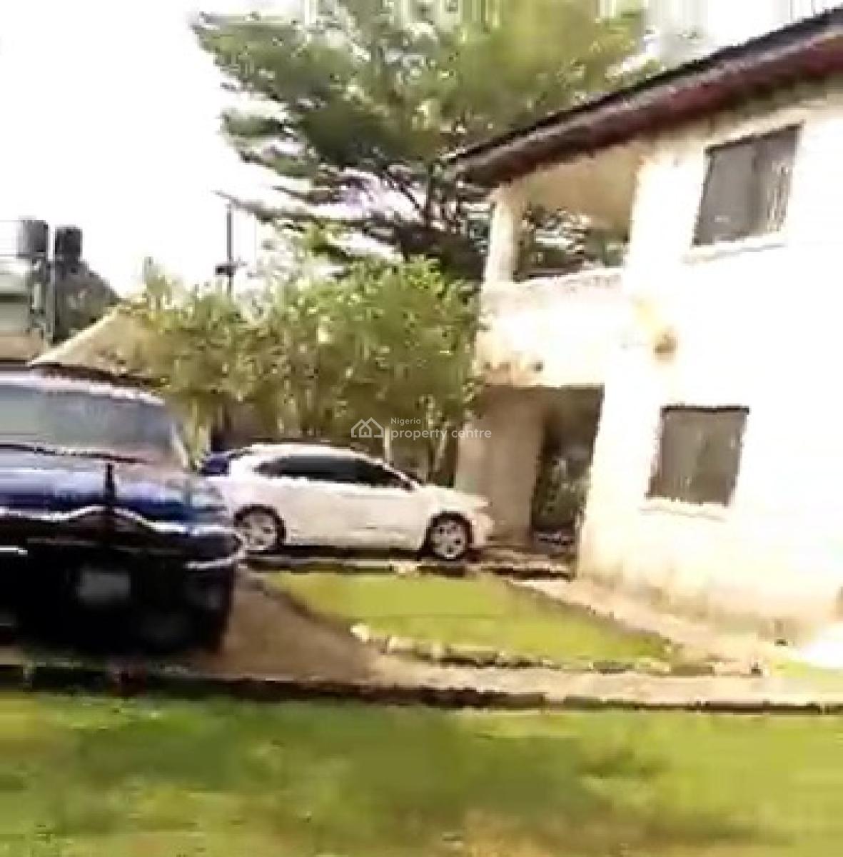 6bedrooms Duplex with Bq & Security Houses 100ft By 200ft Land, Second Ugbor Road, Gra, Benin, Oredo, Edo, Terraced Duplex for Sale