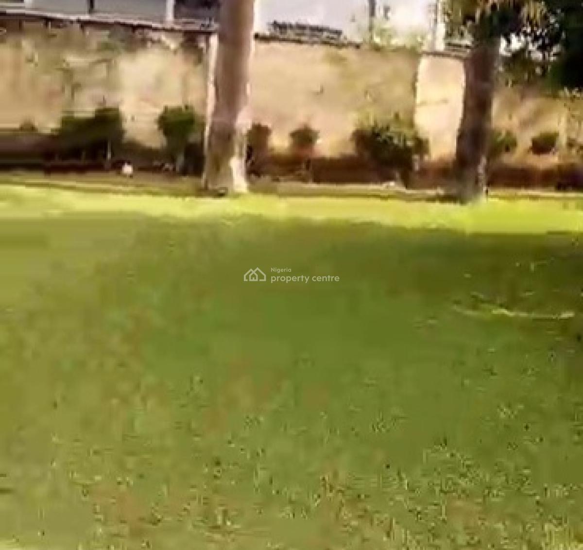 6bedrooms Duplex with Bq & Security Houses 100ft By 200ft Land, Second Ugbor Road, Gra, Benin, Oredo, Edo, Terraced Duplex for Sale