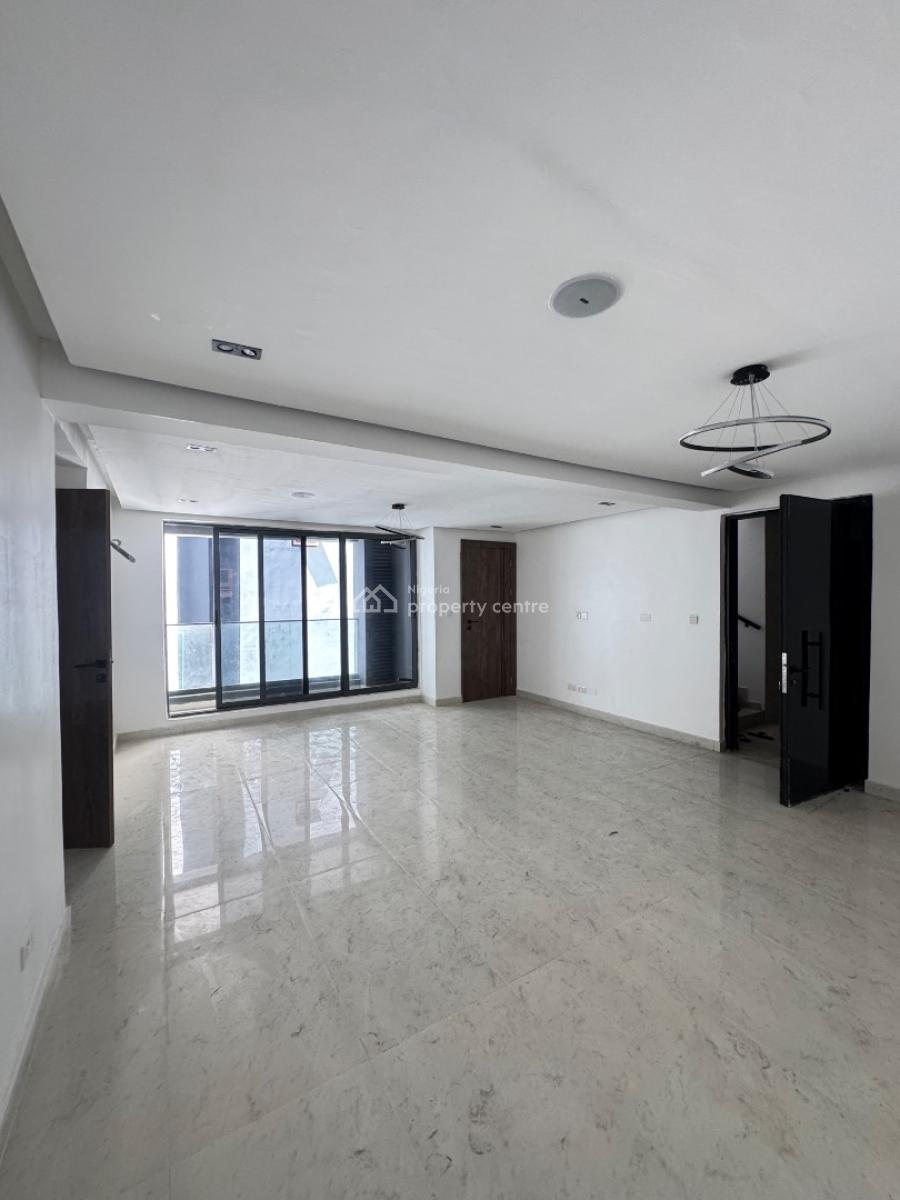 Well Built Two (2) Bedroom Apartment, Ikate, Lekki, Lagos, Flat / Apartment for Sale